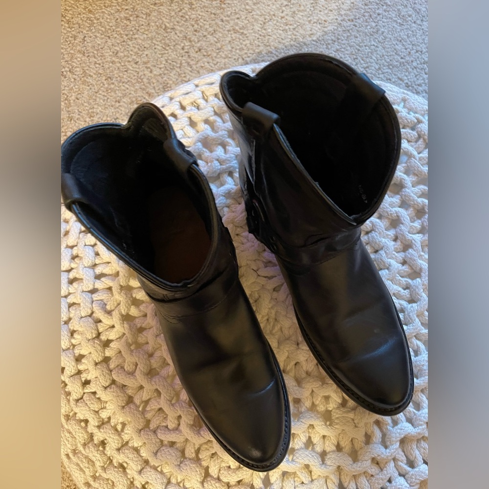 Frye Wyatt Harness Leather Black Short Southern/Western Cowboy Vintage AnkleBoot